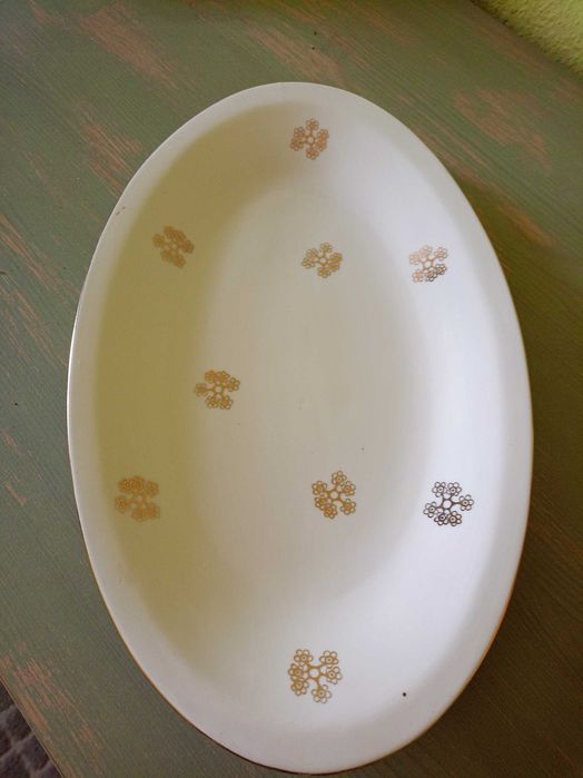 Serwis stołowy porcelanowy vintage. Chodzież.