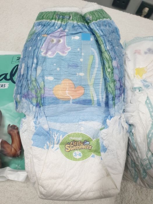 Conjunto 25 fraldas Rascal,Huggies e Dodot