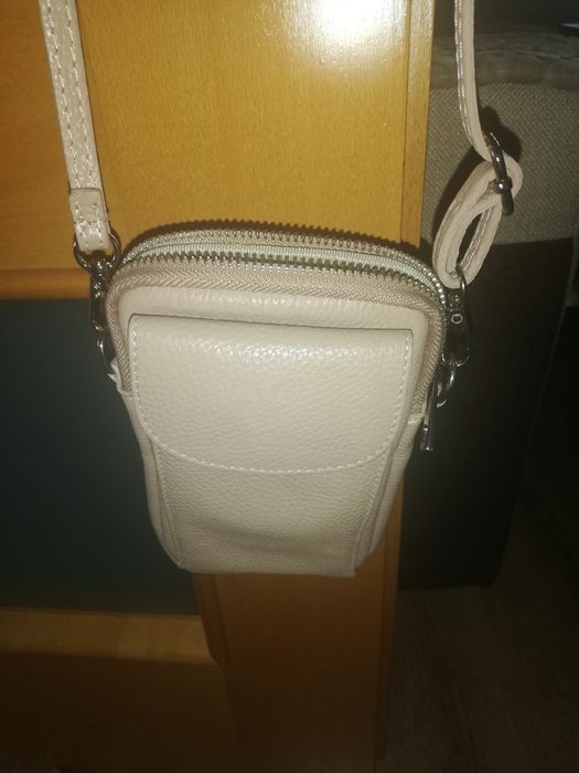 Mini torebka na telefon