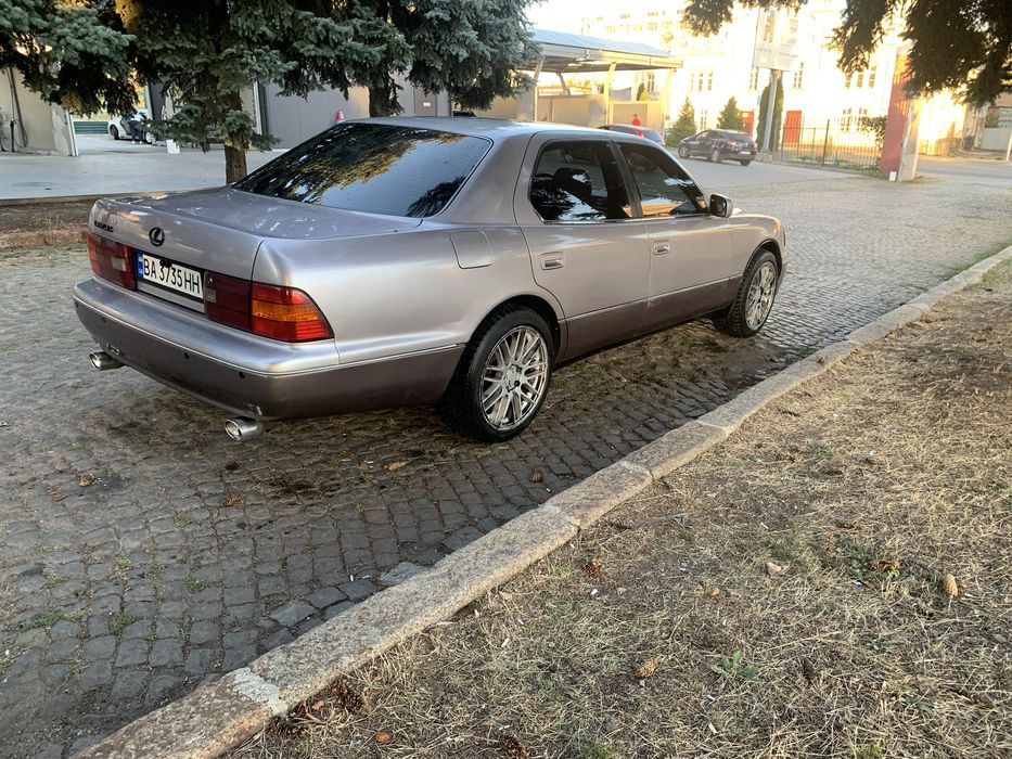 Lexus LS 400 1999рік