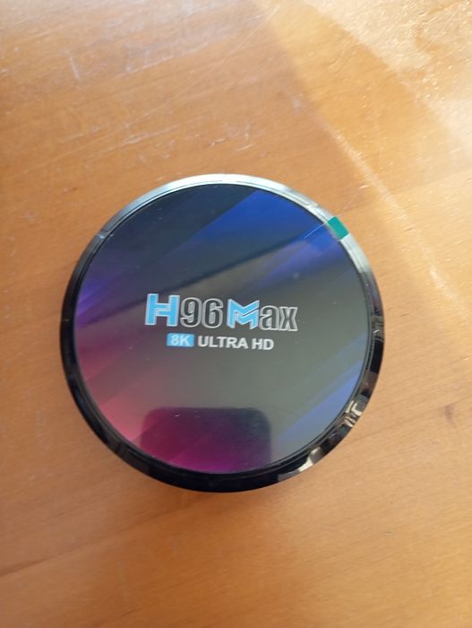 Смарт-приставка H96 Max RK3528 4/64 Гб