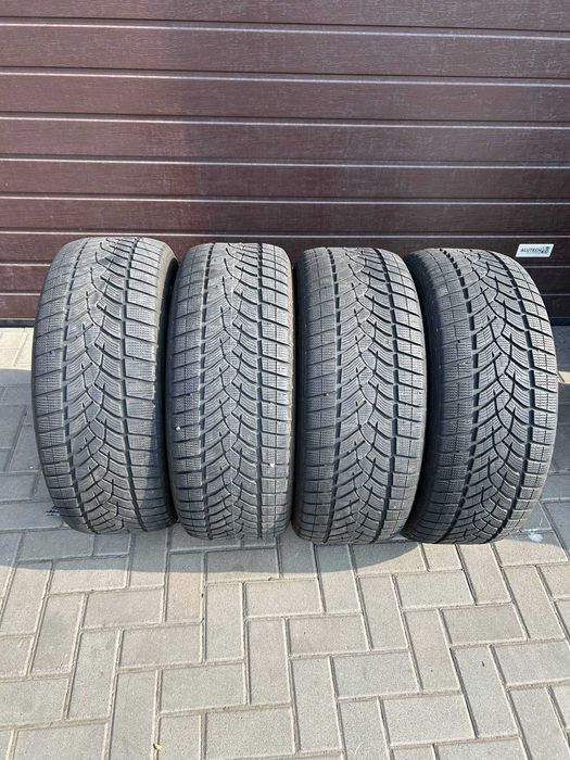 Шини 255/50 R20 109V Goodyear Ultra Grip Performance +