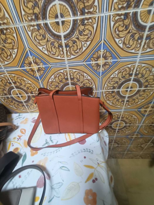 Vendo Malas e Carteiras