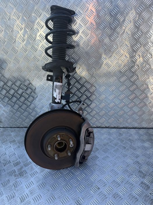 McPherson lewy przod, zacisk Volvo V40 II lift 2.0 T5 245km