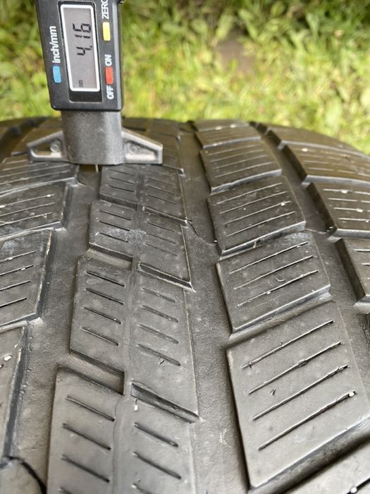 Зимові 2 шт. 295/45 R20 Pirelli Scorpion Ice&Snow