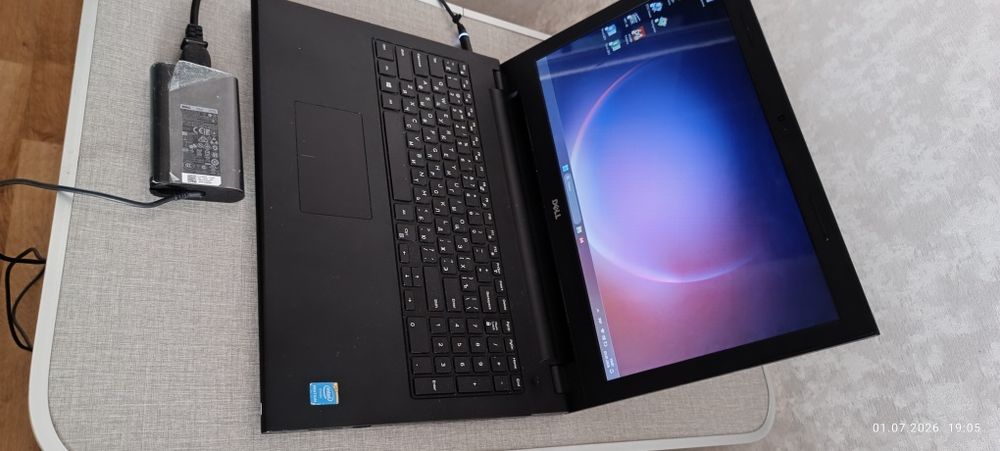 Ноутбук Dell Inspiron 3543 / Intel Pentium 3805U / 8GB RAM/ ssd120GB