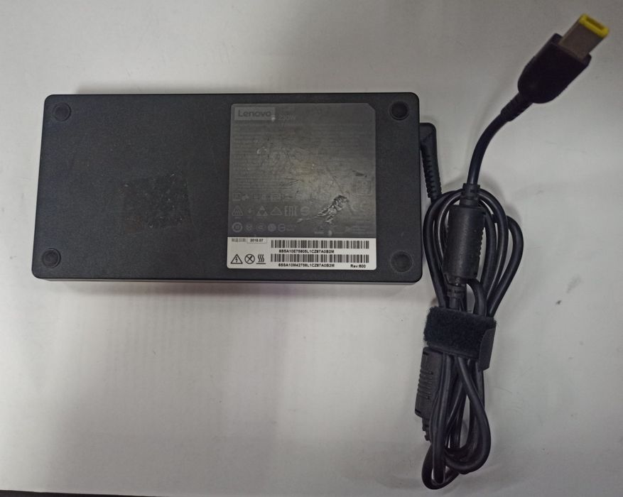 Продам Блок живлення для ноутбука Lenovo 230W 20V 11.5A