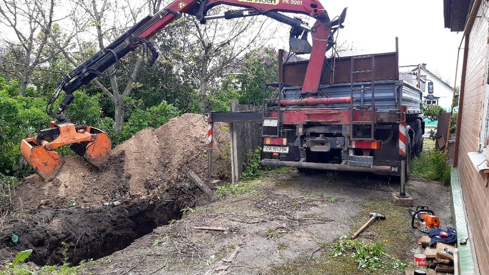Кран маніпулятор самосвал ковш