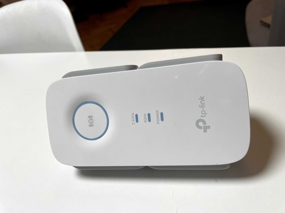 Uniwersalny wzmacniacz sieci bezprzewodowej Wifi AC2600 RE650