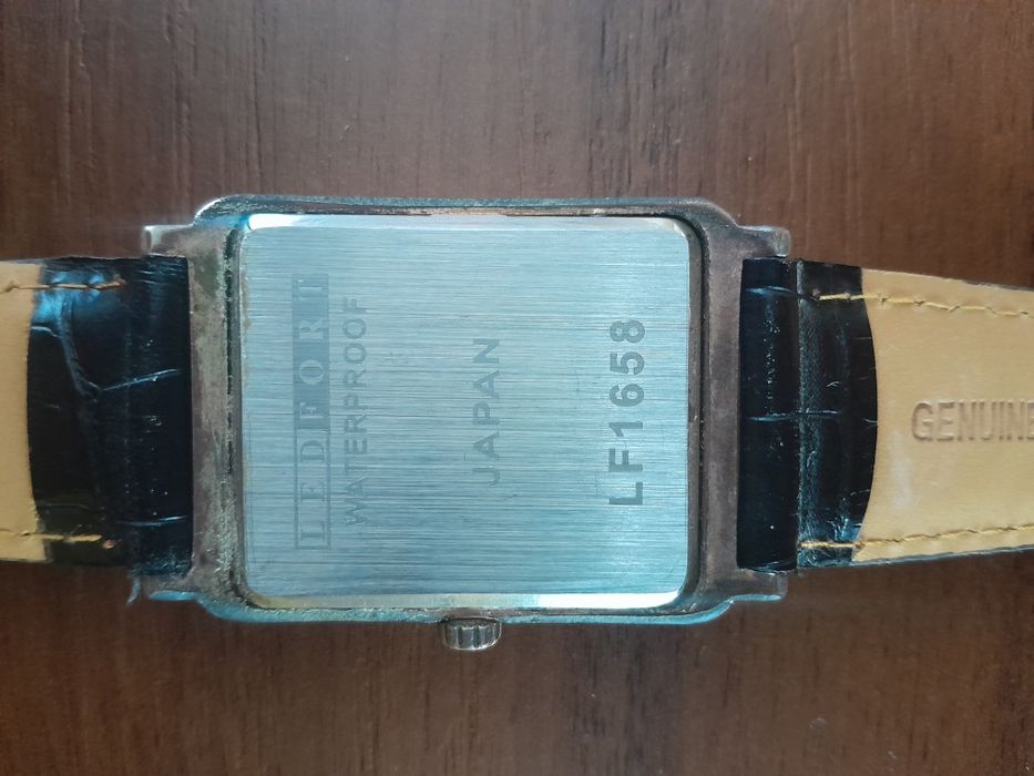 Продам часи наручные мужские