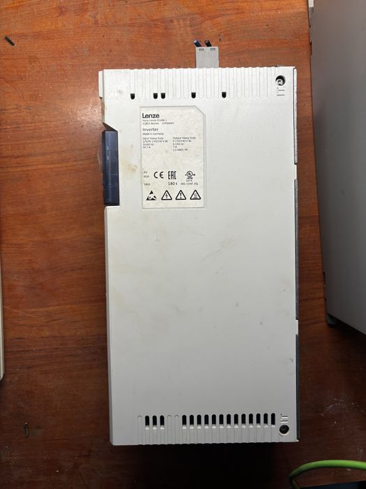 Variadores inverters LENZE
