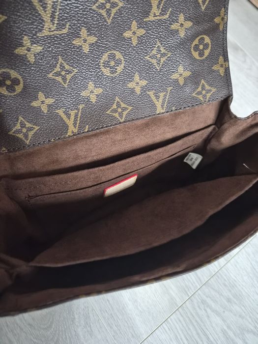 Louis Vuitton Metis Monogram