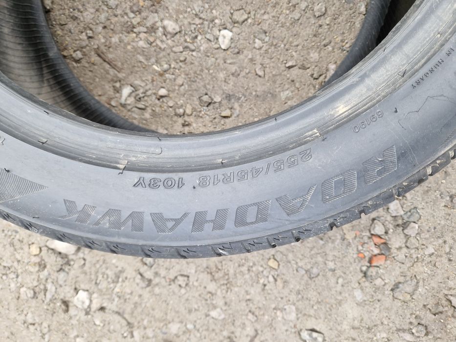 Opona letnia Firestone RoadHawk 255/45r18 (103Y)