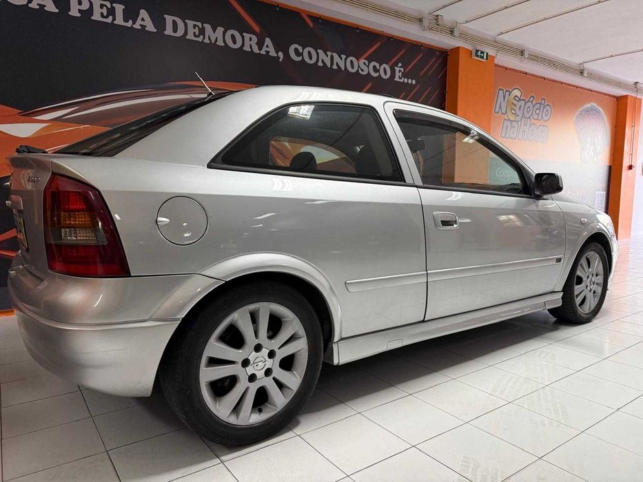 OPEL ASTRA 2.0 DTI SPORT NACIONAL