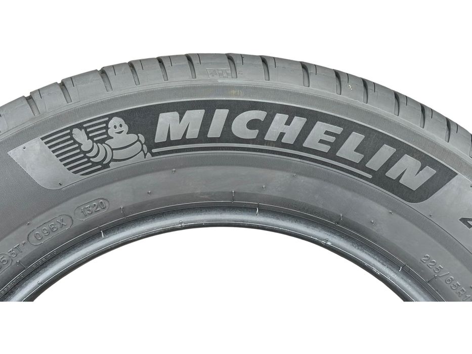 225/65/17 MICHELIN Pilot Sport 4 SUV 106V XL