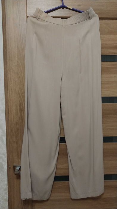 Віскозні штанці палаццо розмір s- m 200 грн