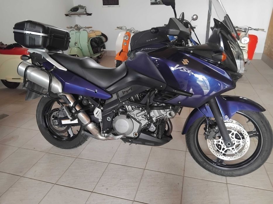 Vendo Suzuki DL 1000 - 4 000 Euros