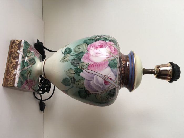 Candeeiro em Porcelana Mendecor + Abajur