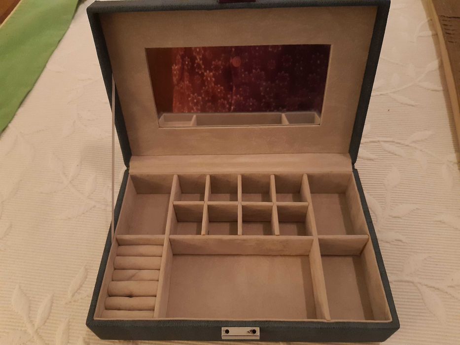 Guarda Jóias azul, como NOVO