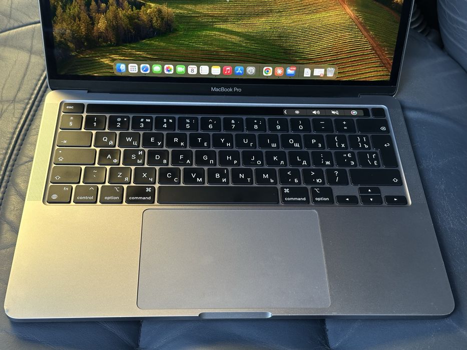 MacBook Pro 13 | M1 | 256 Тачбар