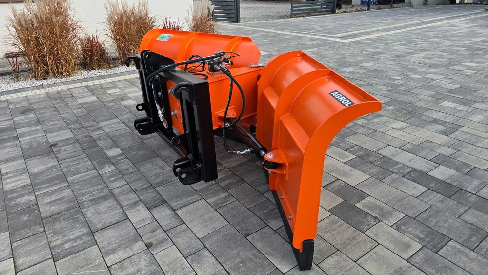 Pług strzałkowy Metal-Technik 2,6 m 3 m hydrauliczny V U TUZ euroramka do tura