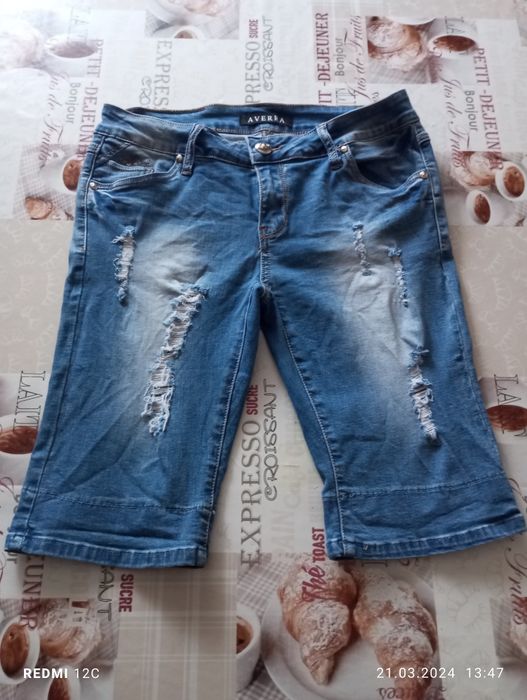 Женские джинсовые шорты