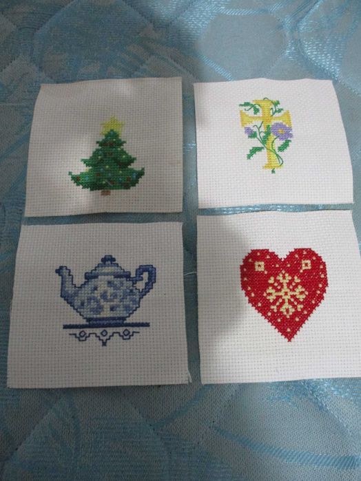 4 quadros pequenos em ponto de cruz64739976118018120