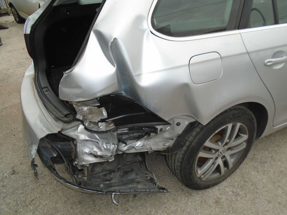 VW GOLF Variant 1.6 Tdi