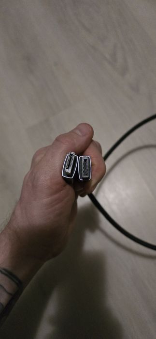 Продам  кабель UGREEN DisplayPort 8K