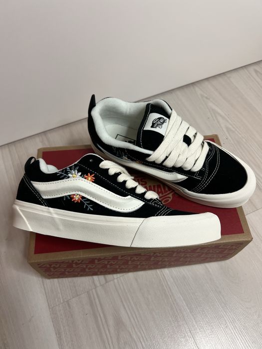 Dla Ciebie wszystko vans kwiaty w kategorii Buty damskie