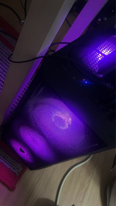 PC GAMER 7 meses de USO