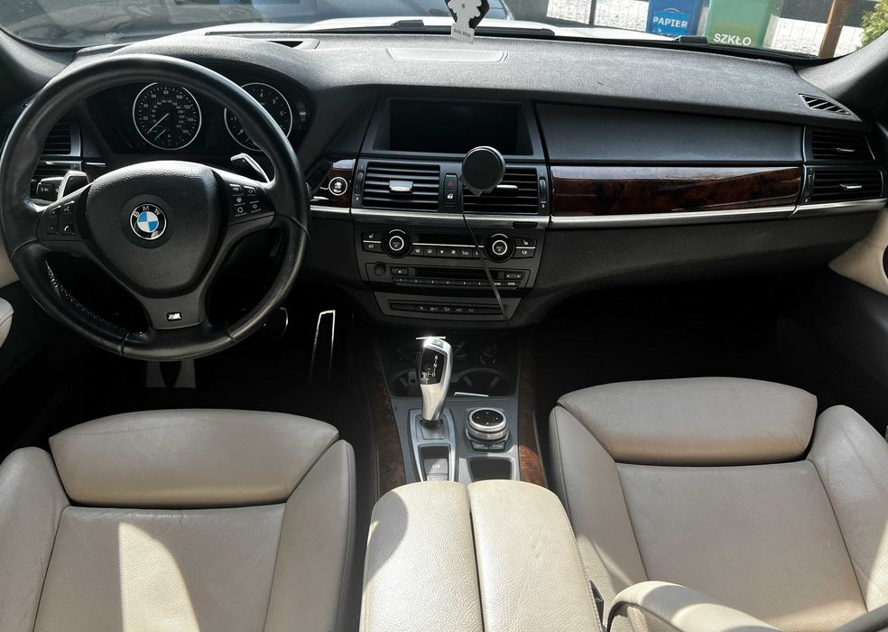 BMW X5 e70 M pakiet xDrive35i LCI 306KM benzyna