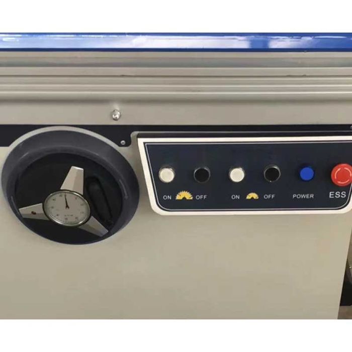 Верстат форматно-розкроювальний FDB Maschinen FR 32B