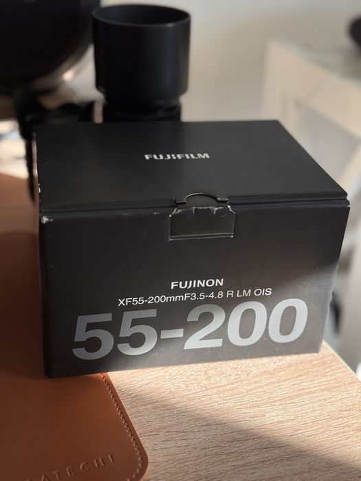 Объектив Fujifilm XF 55-200mm f/3,5-4,8 R LM OIS, повний комплект