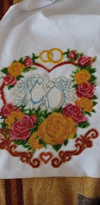 Весільні рушники  вишиті бісером