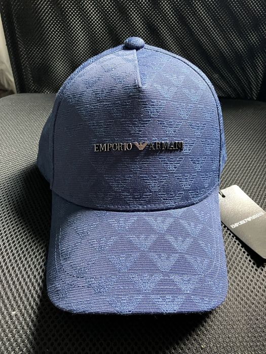 Emporio Armani granatowa czapka z daszkiem Nowa