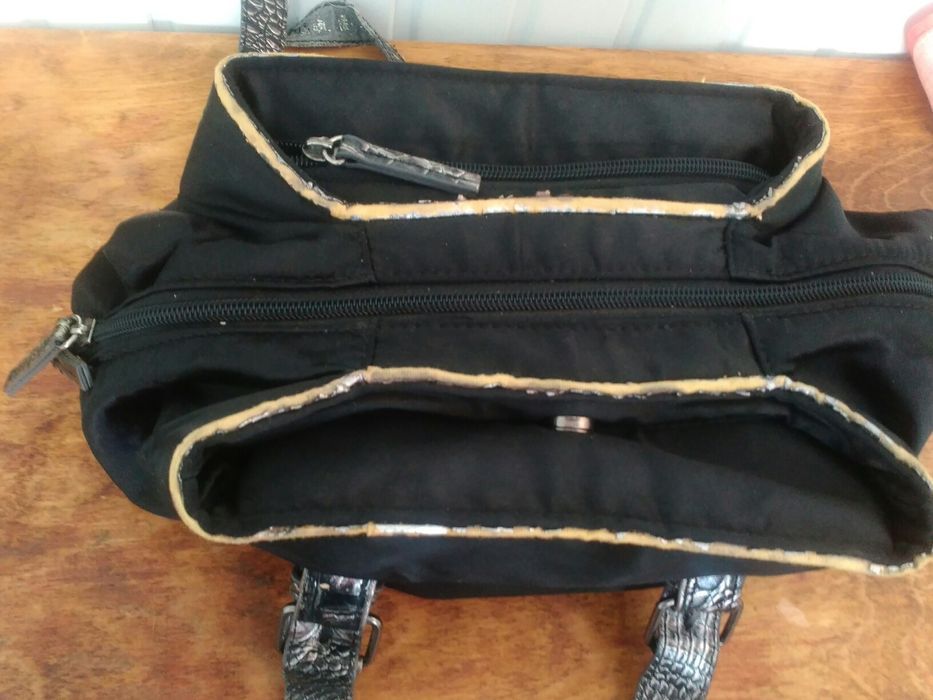 Сумочка жіноча