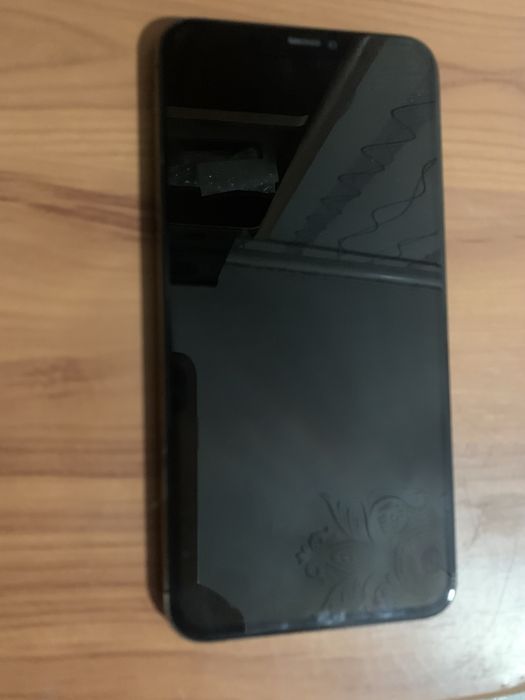 Продам iphone XS MAX на запчастини