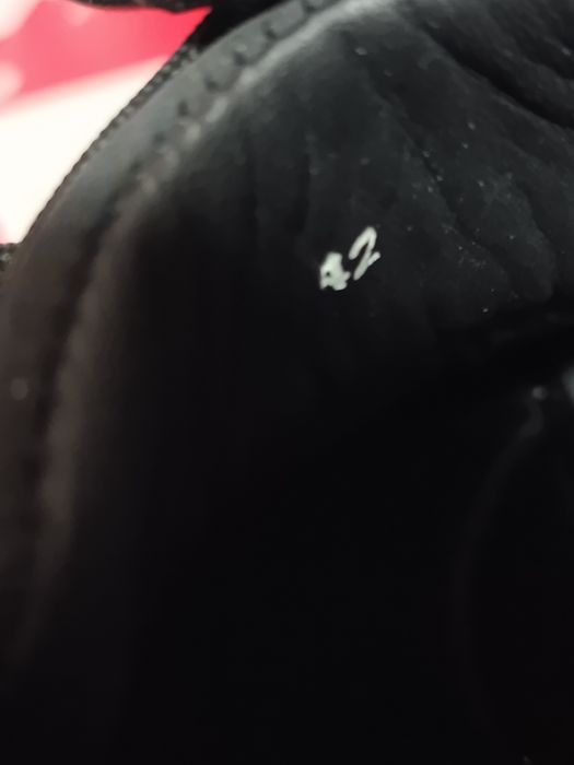 Мужские новые  кожанные кроссовки Hogan Італия раз.42 ,стелька 27,5см