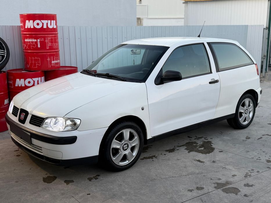 Seat Ibiza 2000