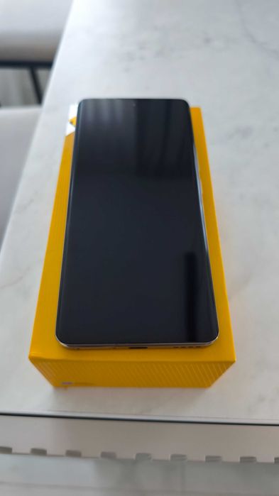 Realme 12 pro+ 5G