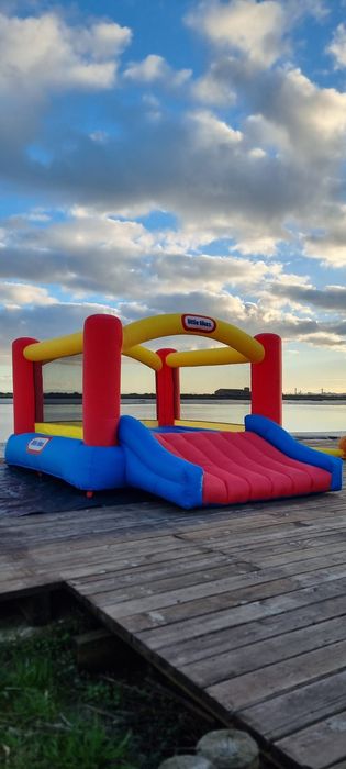 Reino do Insuflavel - aluguer de Insufláveis