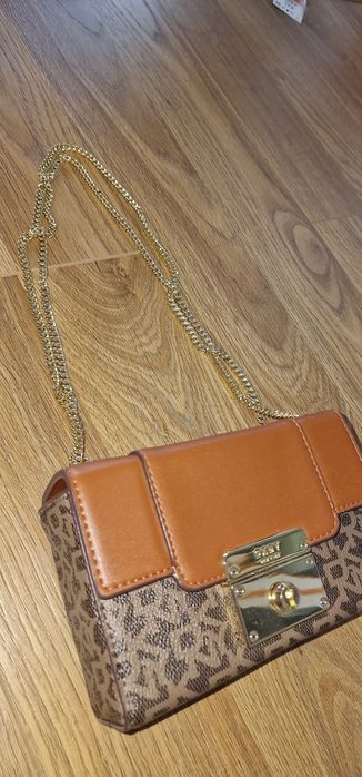 Torebka DKNY mała