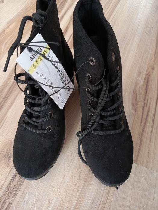 Czarne zamszowe botki damskie 41 nowe