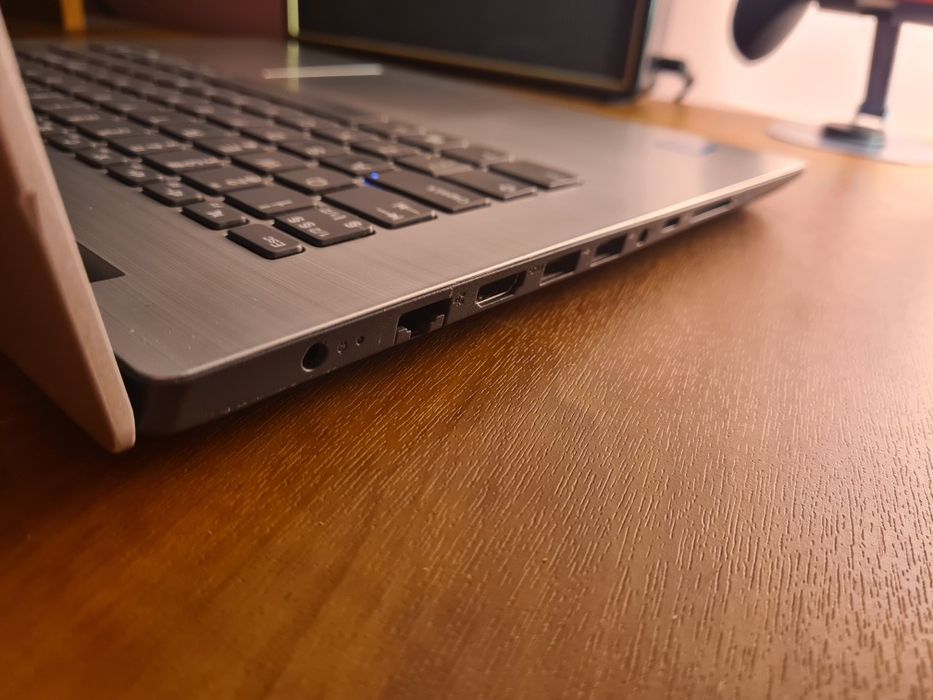 Lenovo Ideapad 320-14IKb i3 7th 4/256