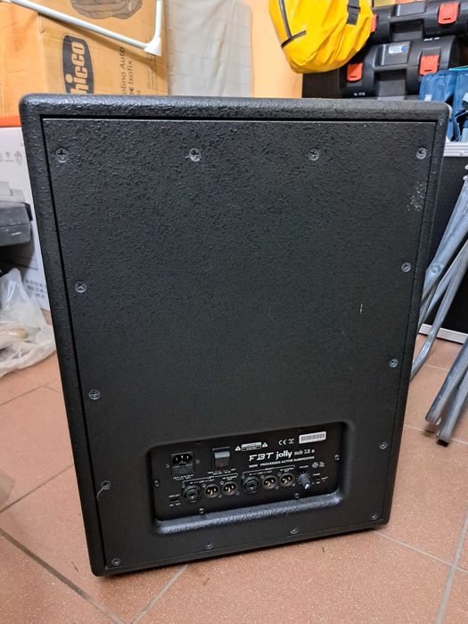 FBT subwoofer kolumna basowa estradowa SUB 12a aktywna