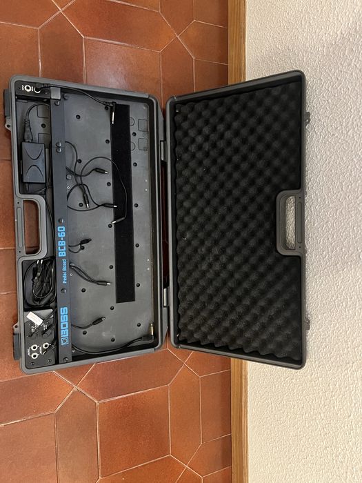 Pedalboard Bos BCB-60