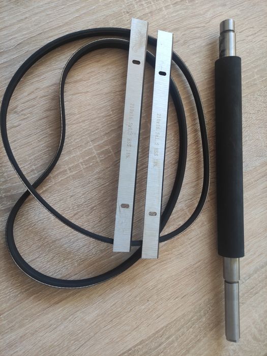 Комплект (ролик, два ремені, пара ножів)для рейсмуса фуганка рубанка