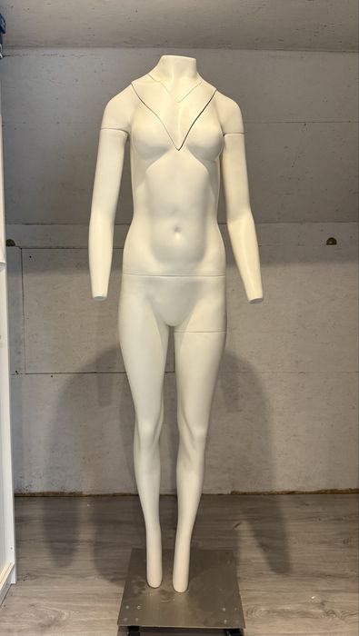 Manekin damski duch do zdjeć produktowych