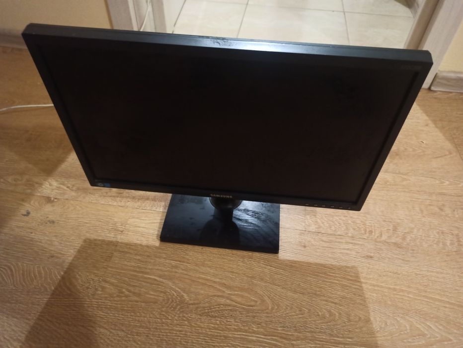 Монітор Samsung LS22C20K 22`